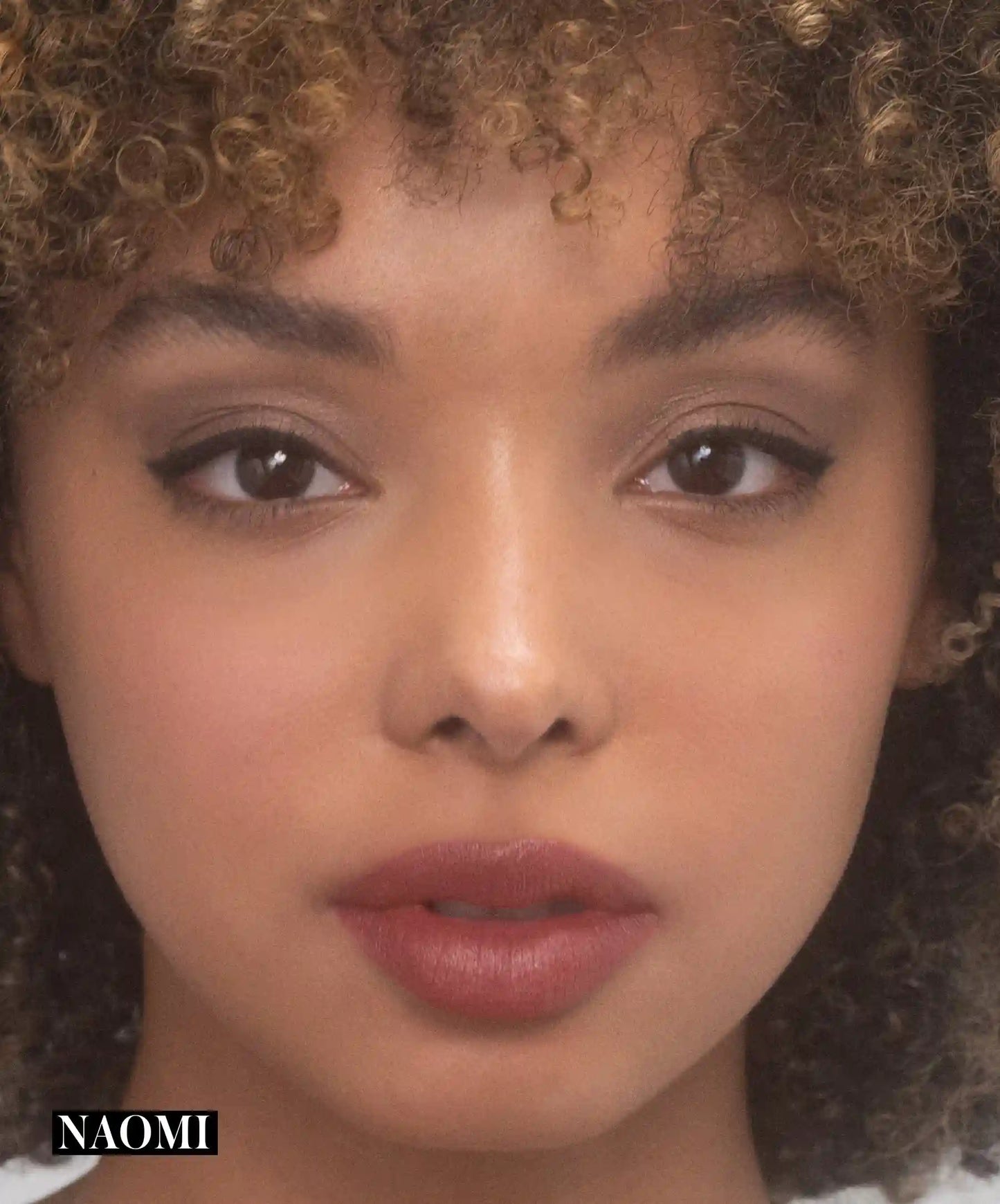 Legendary Serum Lipstick